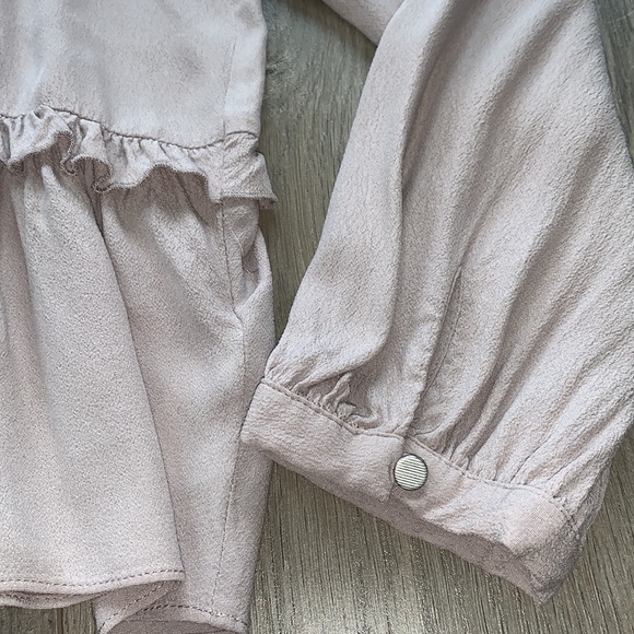 Talula Ruffle Frill Blush Shirt Large - Picture 3 of 8